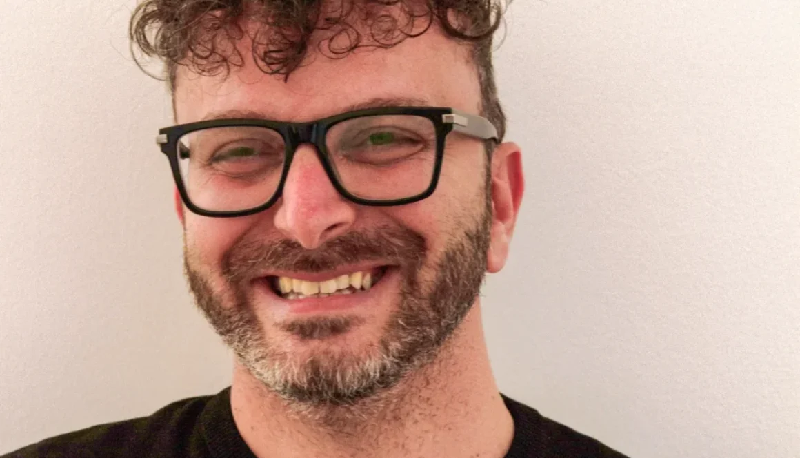 Andrea e le notti che insegnano a restare